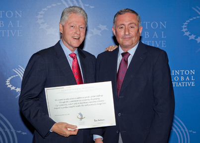 Brent Sadler with former US President Bill Clinton