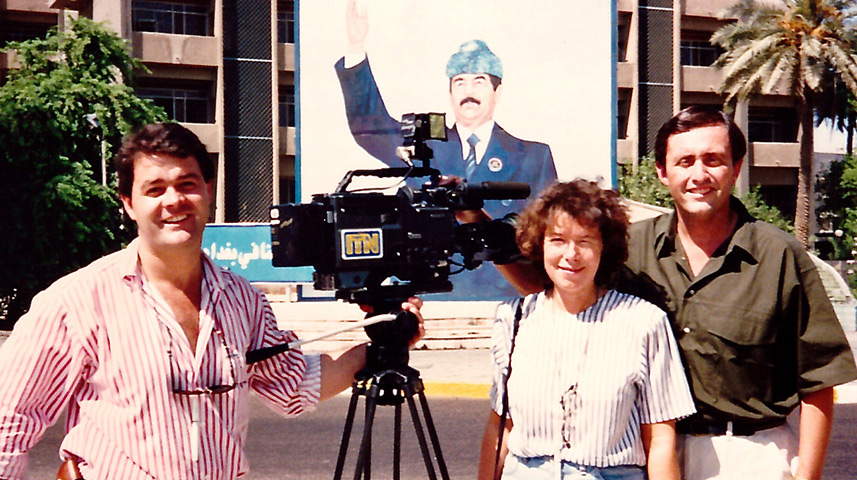 Brent Sadler (right) with ITN cameraman James Nicholas (left) and senior producer Sue Tinson (centre), Baghdad, Iraq